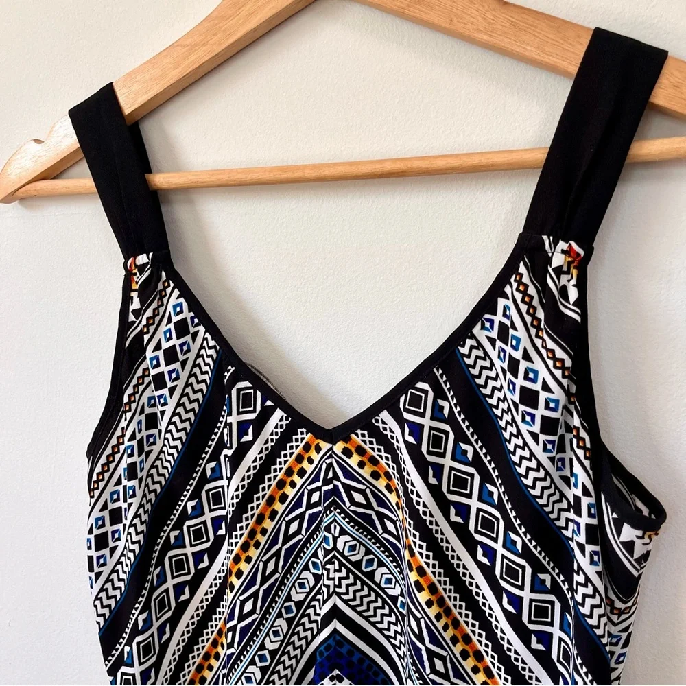 White House Black Market Sleeveless Blouse, Size S - Picture 9 of 10